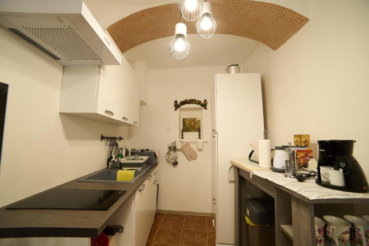 Downtown Secret Apartment Zagabria Esterno foto